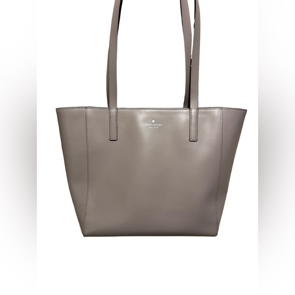 Kate Spade Gray Tote Bag with Structured Design
